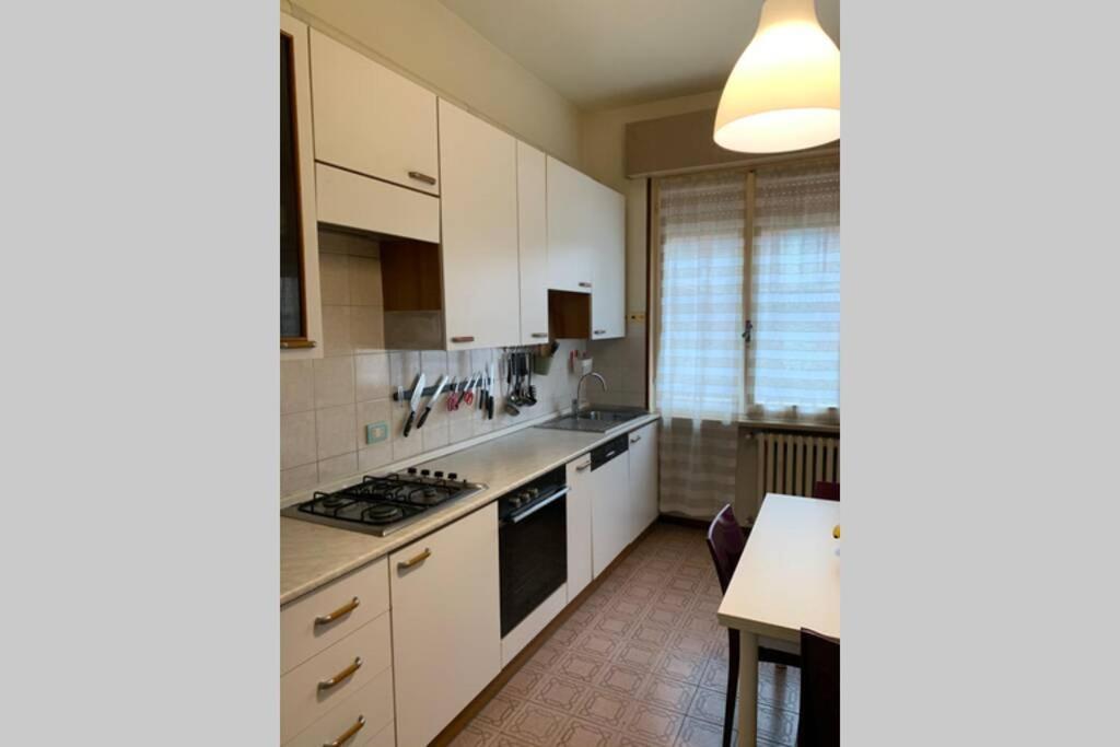 A Casa Da Claudio Apartment Parma Exterior photo